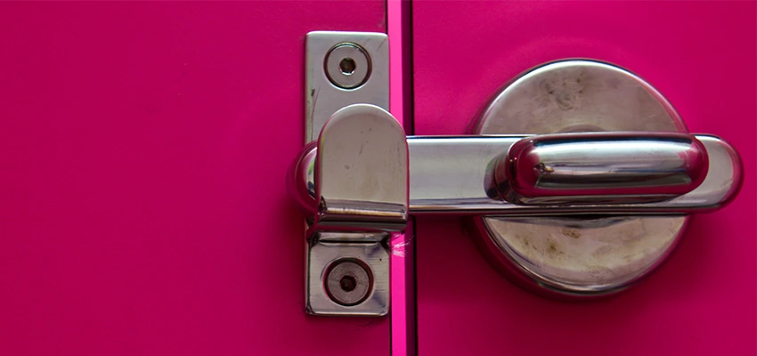 Childproof Gate Lock in Benicia, California