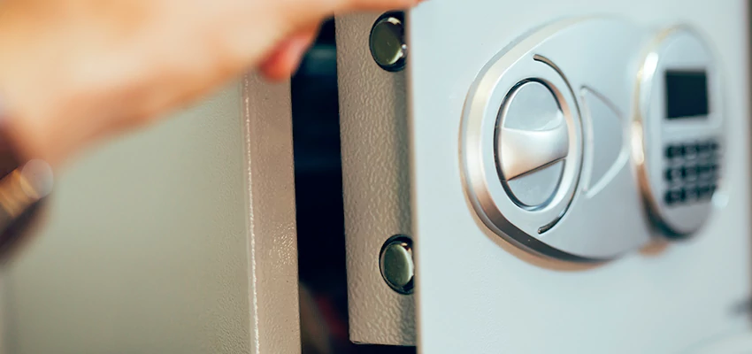 Fingerprint Safe Openers in Benicia, CA