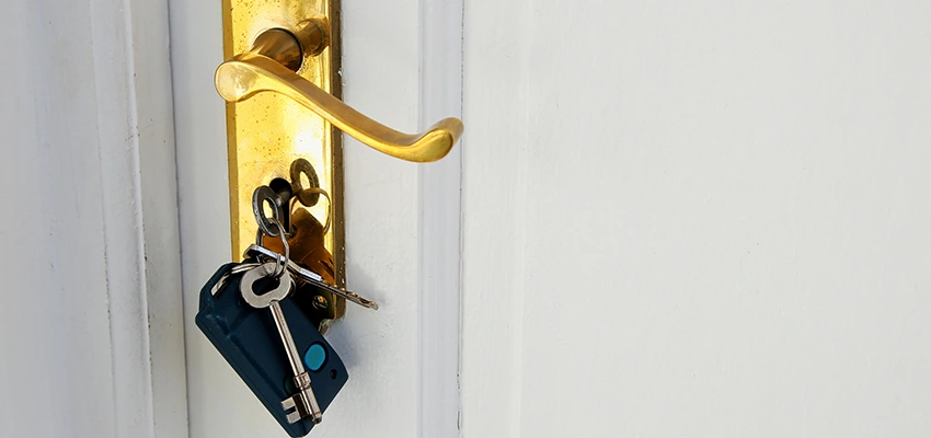 Broken Door Key Extraction in Benicia, CA